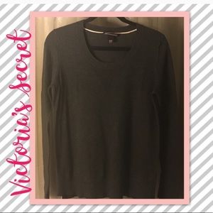 🌿VS Scoop Neck Sweater